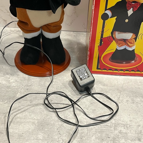 1977 Lighted Motionette Rudolph The Red Nosed Reindeer Dancing Musical RARE +Box - Picture 13 of 16